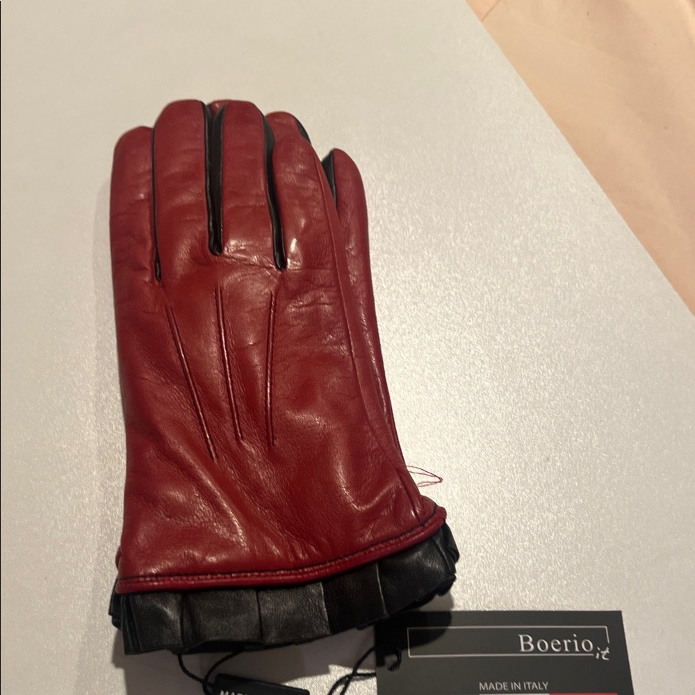 Red Leather women’s Gloves